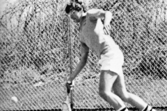 1980 Yearbook pg103 John Deering tennis action 2