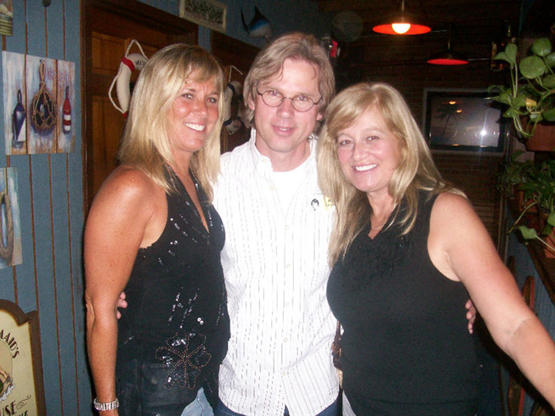 bonnie-dan-and-deenyBonnie-Blackmore